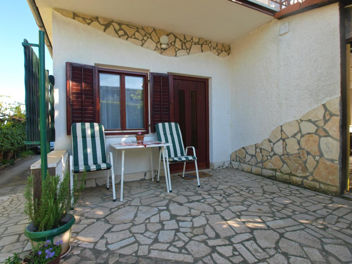 Apartments Luciano 1576 Liznjan Exterior photo